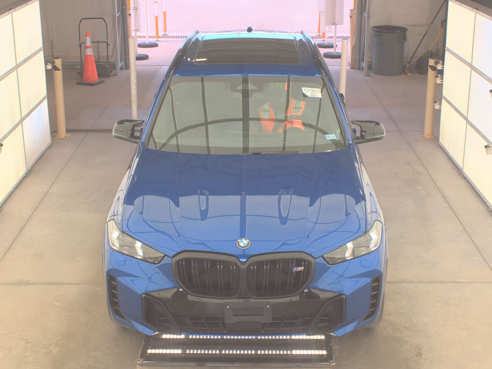 2026 BMW X5 M60i xDrive AWD