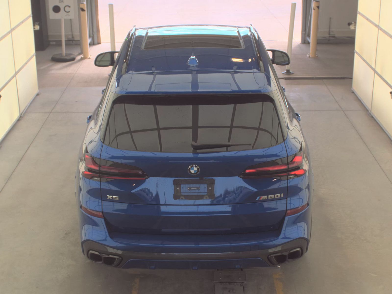 2026 BMW X5 M60i xDrive AWD