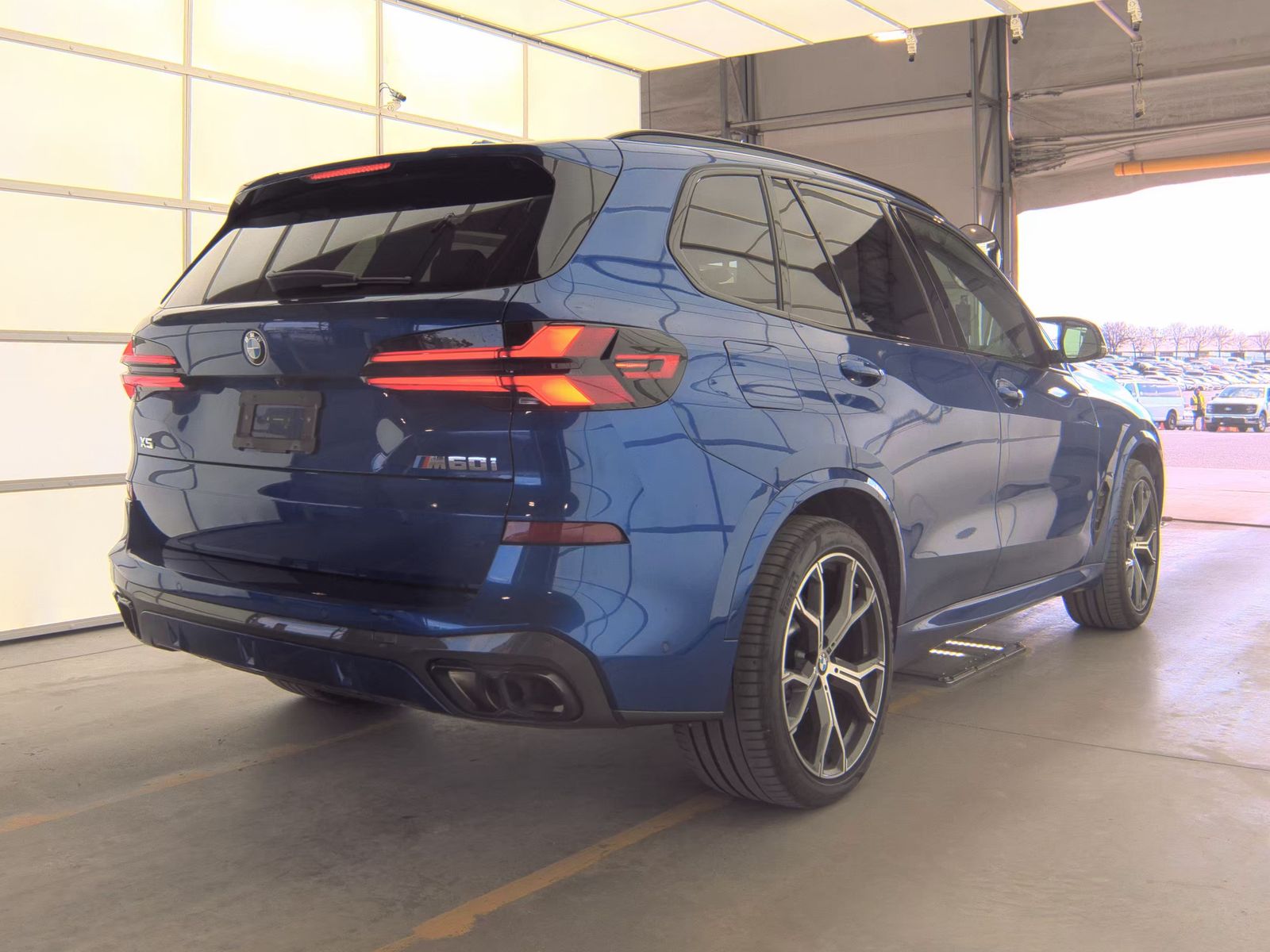 2026 BMW X5 M60i xDrive AWD