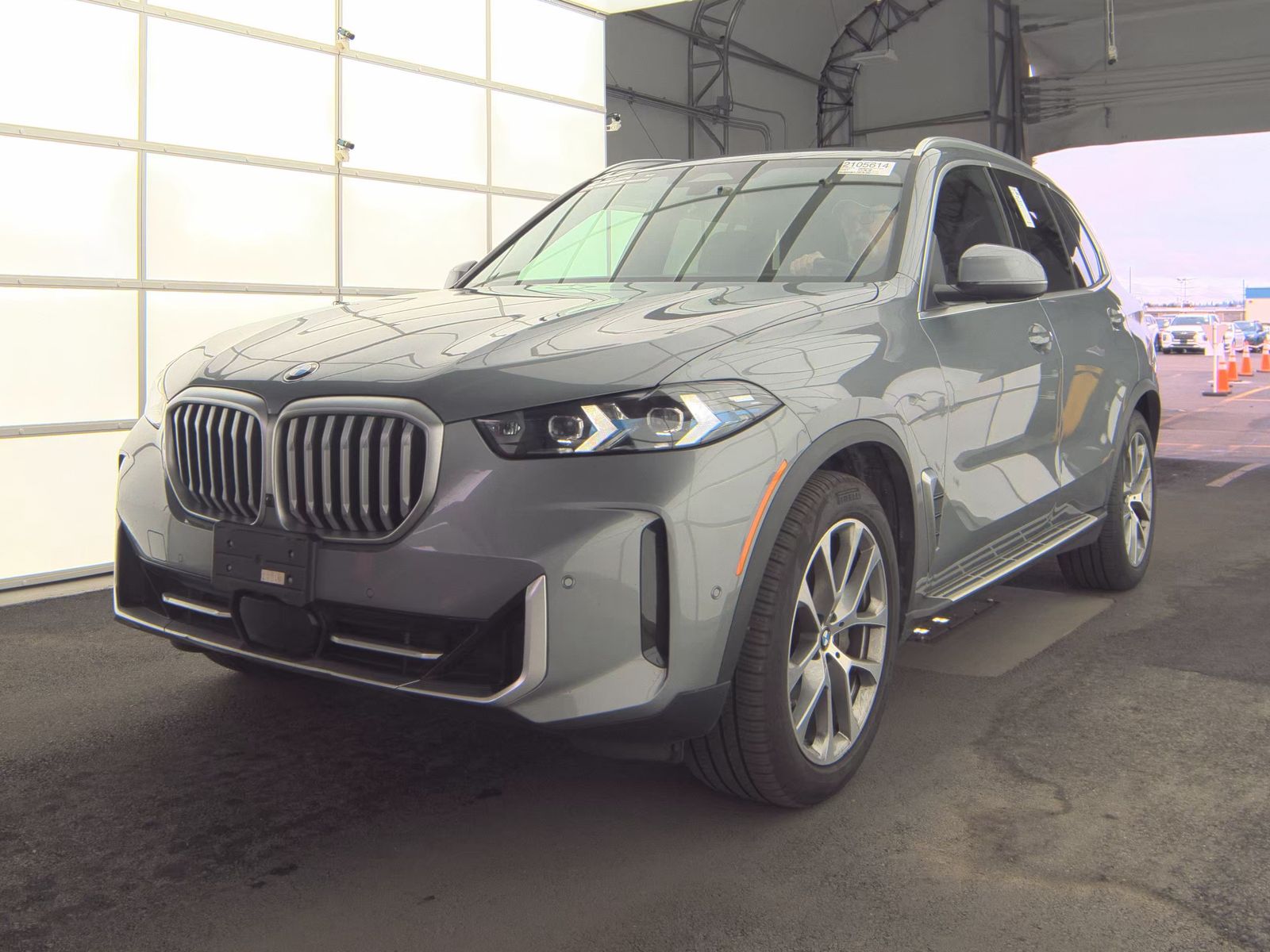 2025 BMW X5 xDrive40i AWD