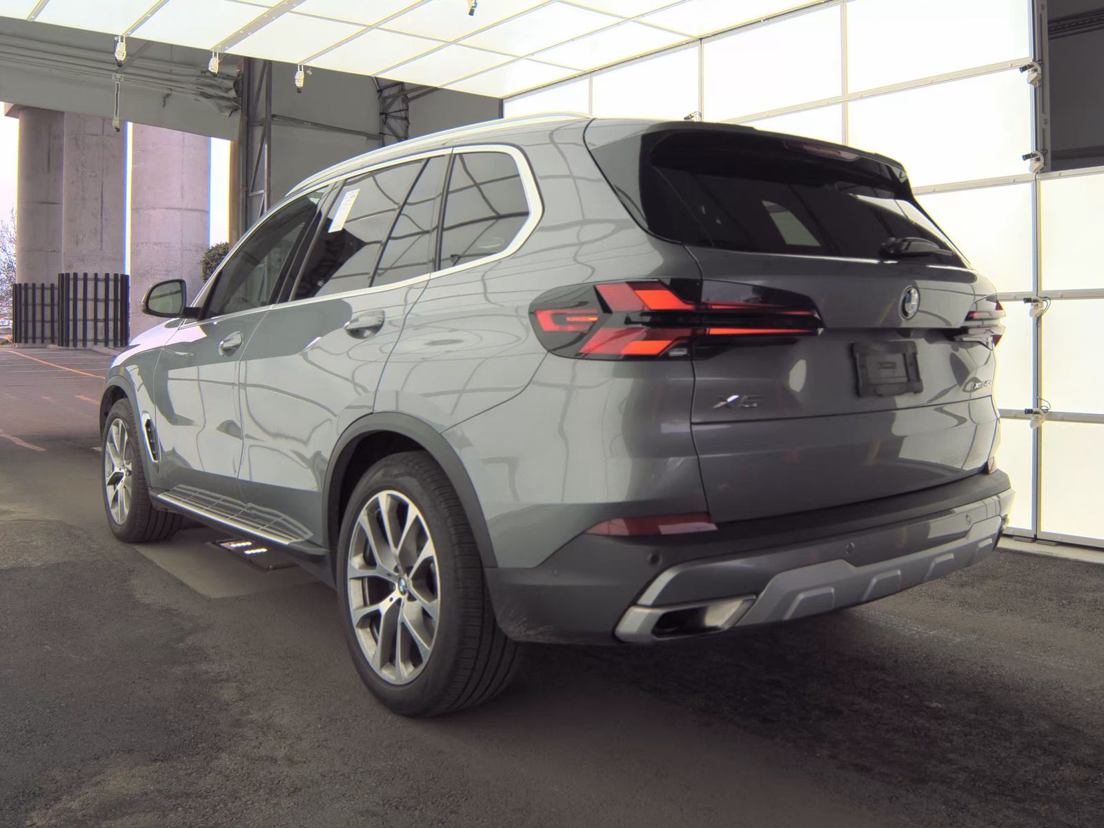 2025 BMW X5 xDrive40i AWD