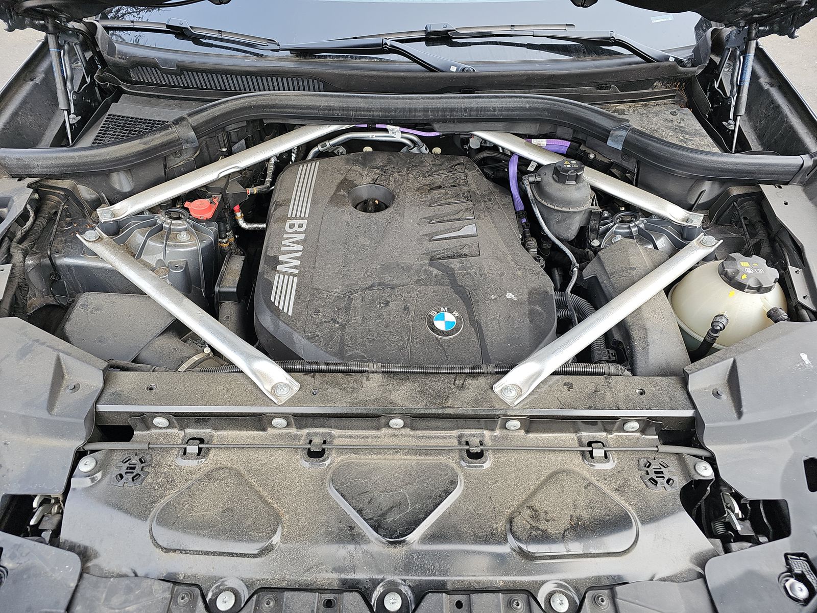 2025 BMW X5 xDrive40i AWD