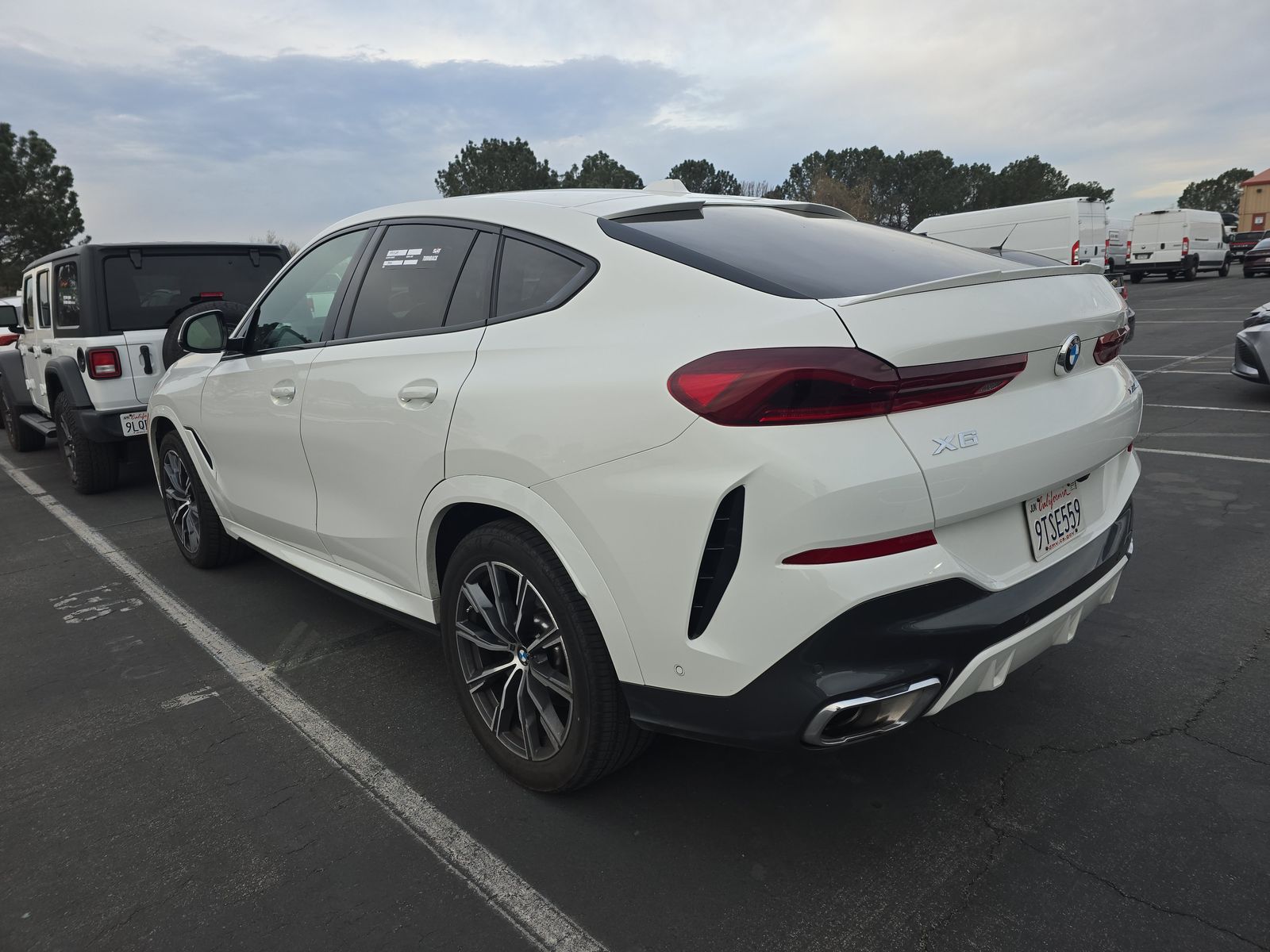2026 BMW X6 xDrive40i AWD