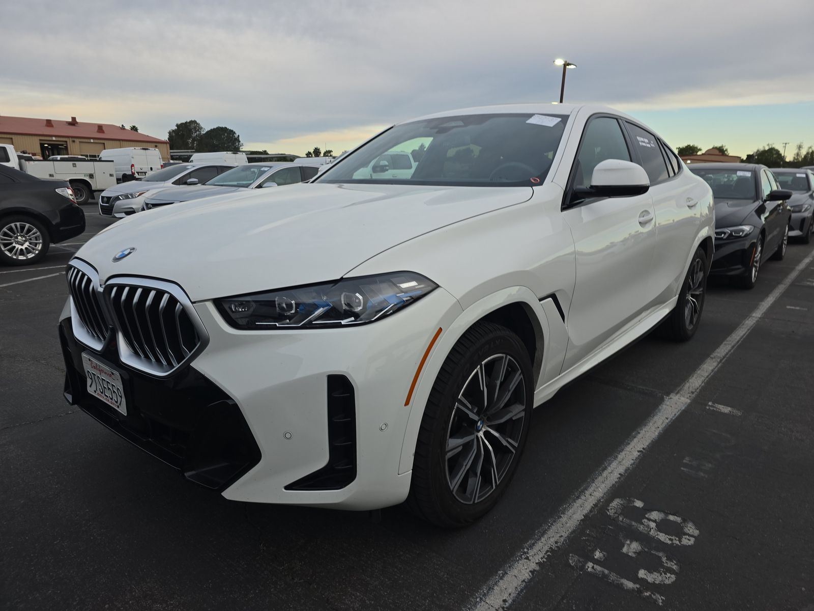 2026 BMW X6 xDrive40i AWD