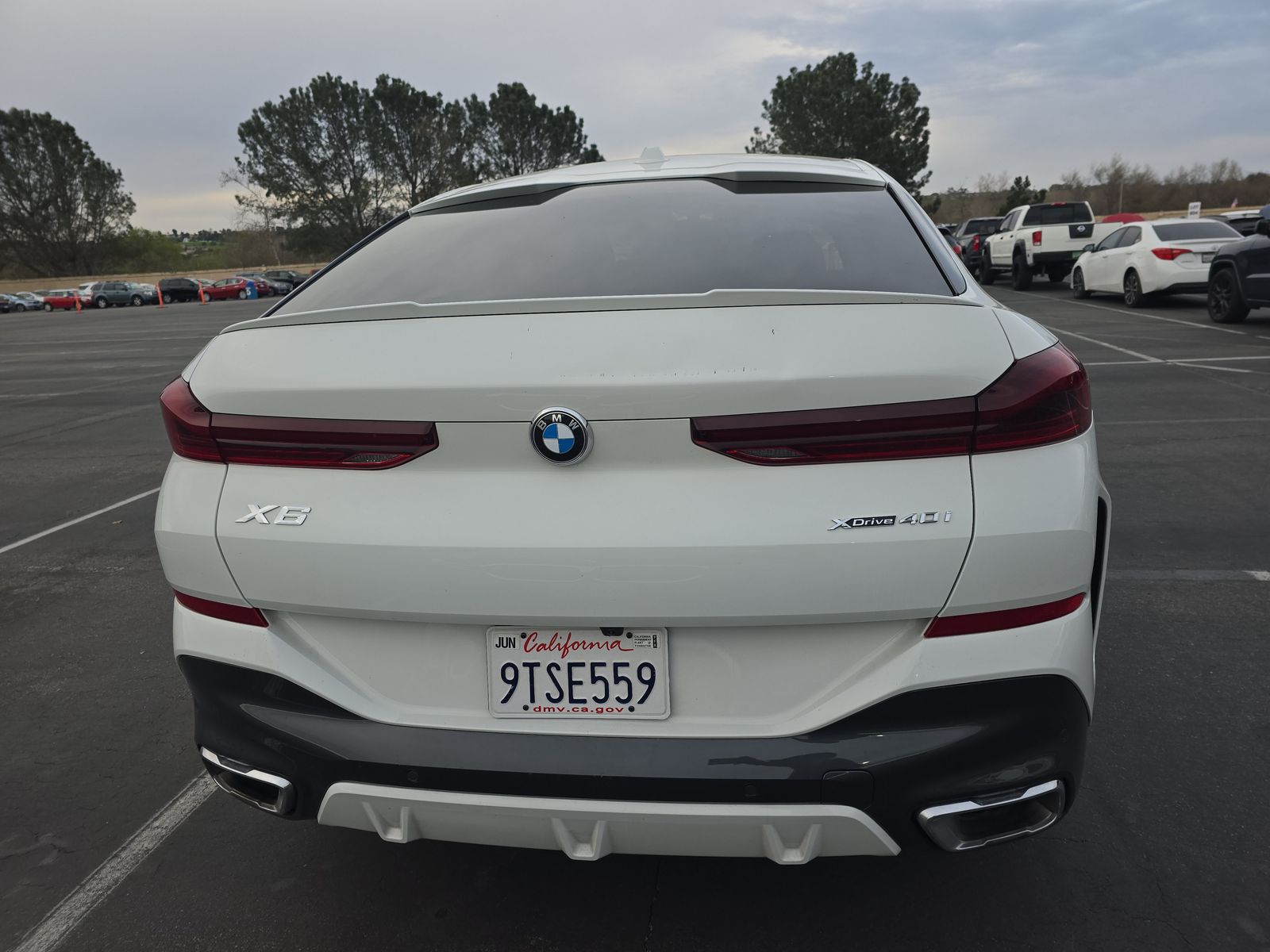 2026 BMW X6 xDrive40i AWD