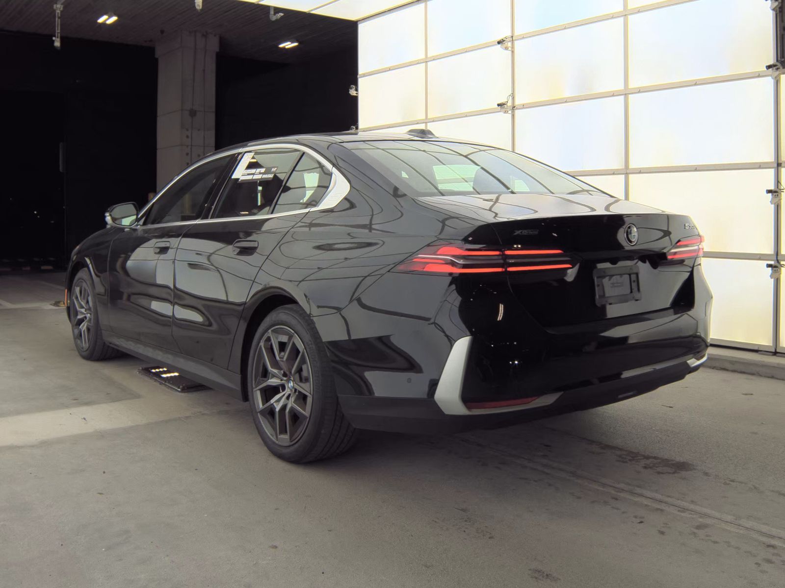 2026 BMW 5 Series 530i xDrive AWD