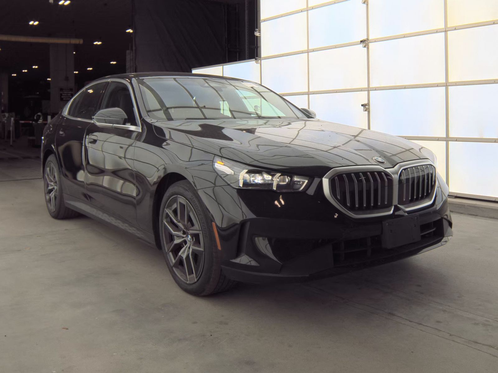 2026 BMW 5 Series 530i xDrive AWD