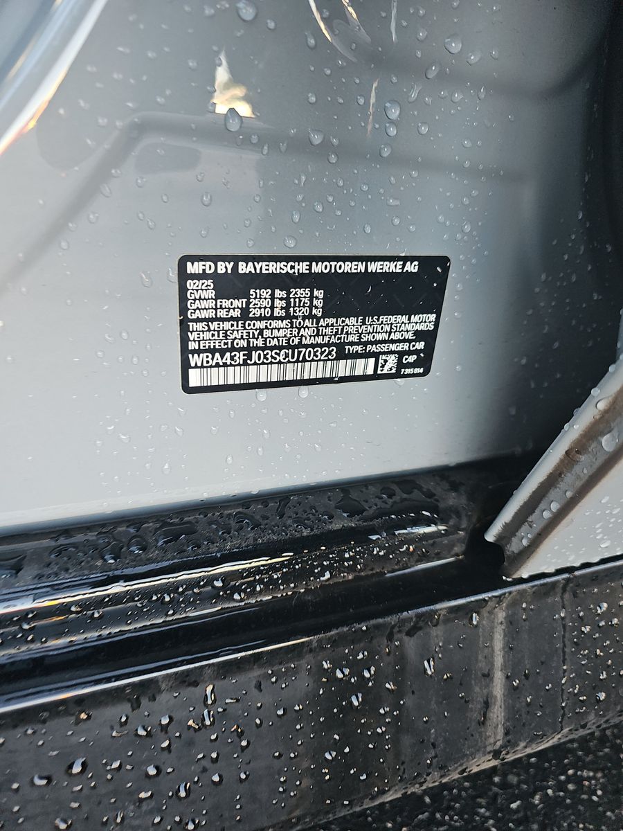 2025 BMW 5 Series 530i RWD