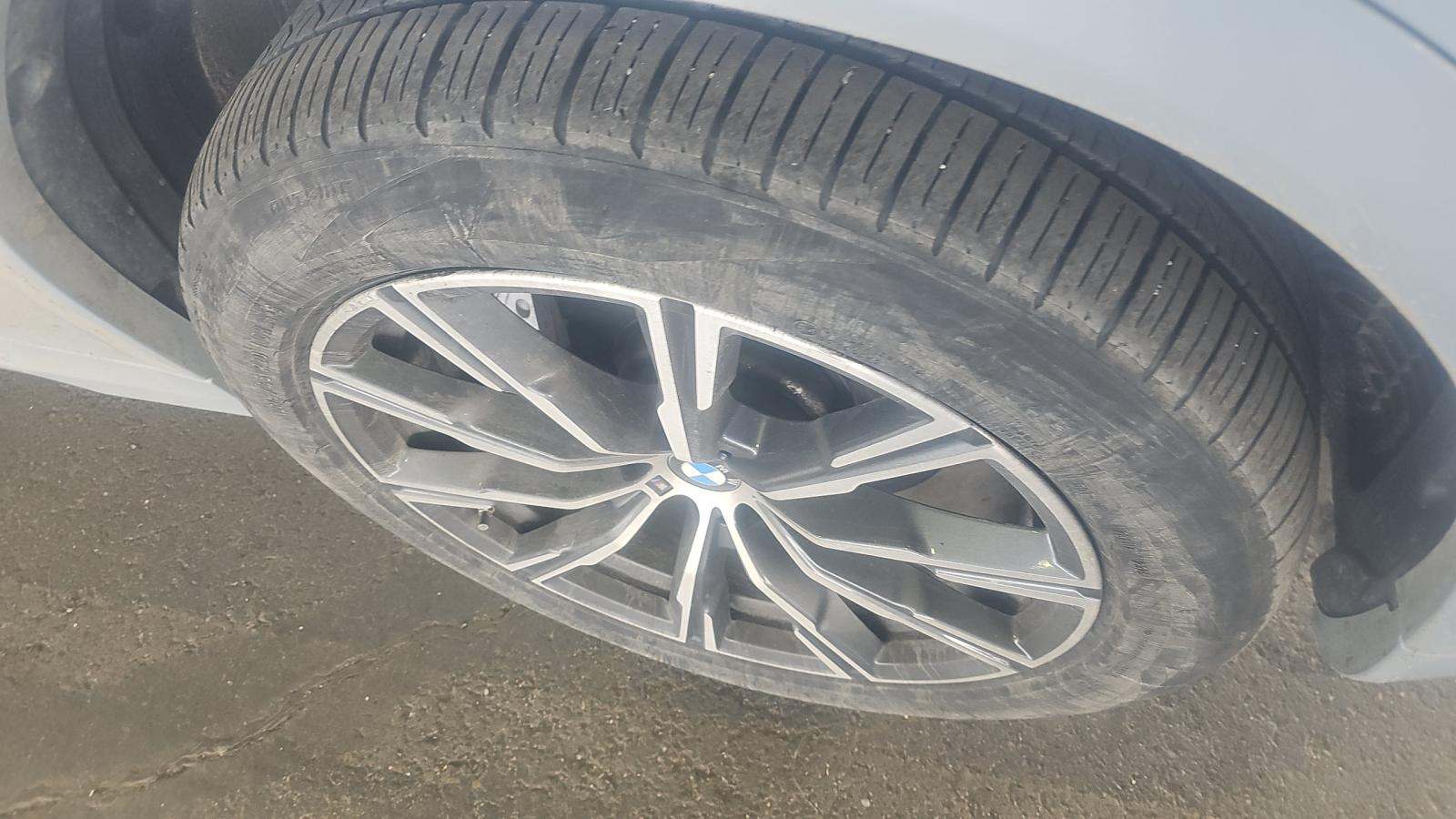 2026 BMW X6 xDrive40i AWD