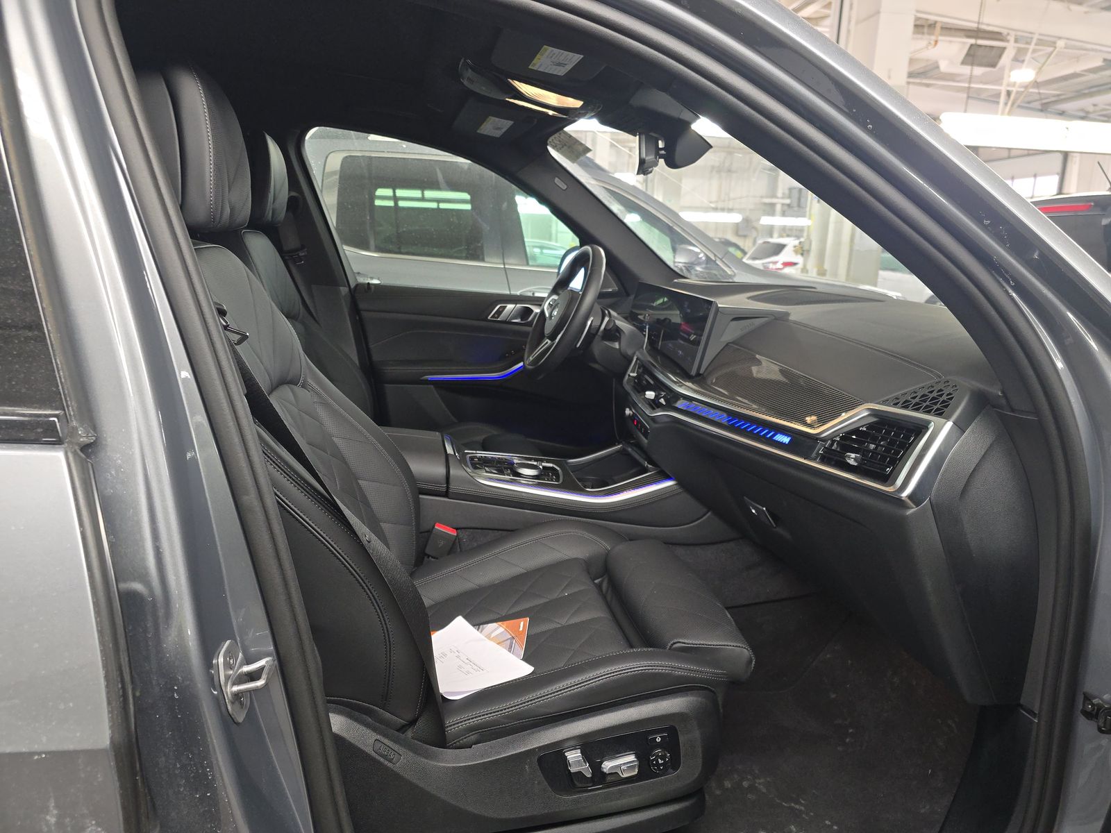 2026 BMW X5 M60i xDrive AWD