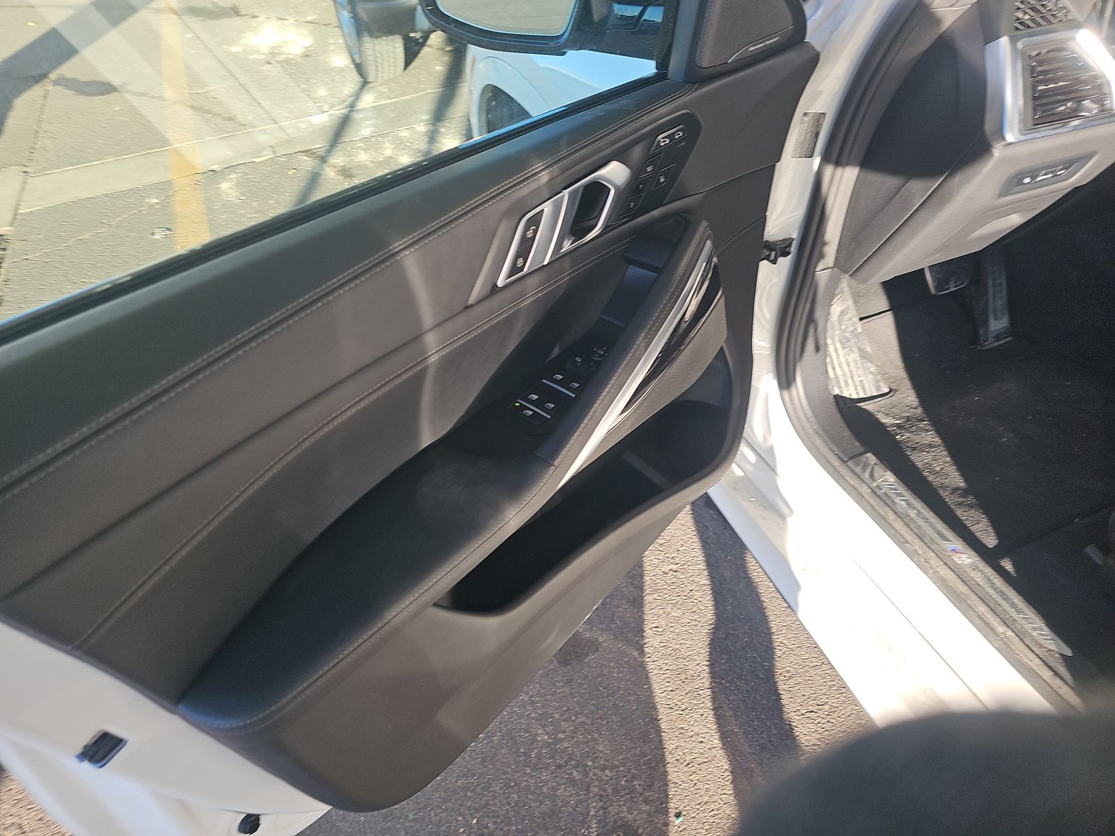 2026 BMW X6 xDrive40i AWD