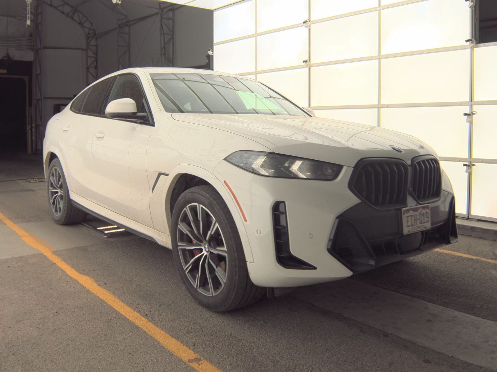 2026 BMW X6 xDrive40i AWD
