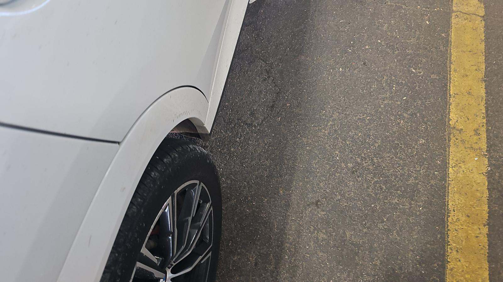 2026 BMW X6 xDrive40i AWD