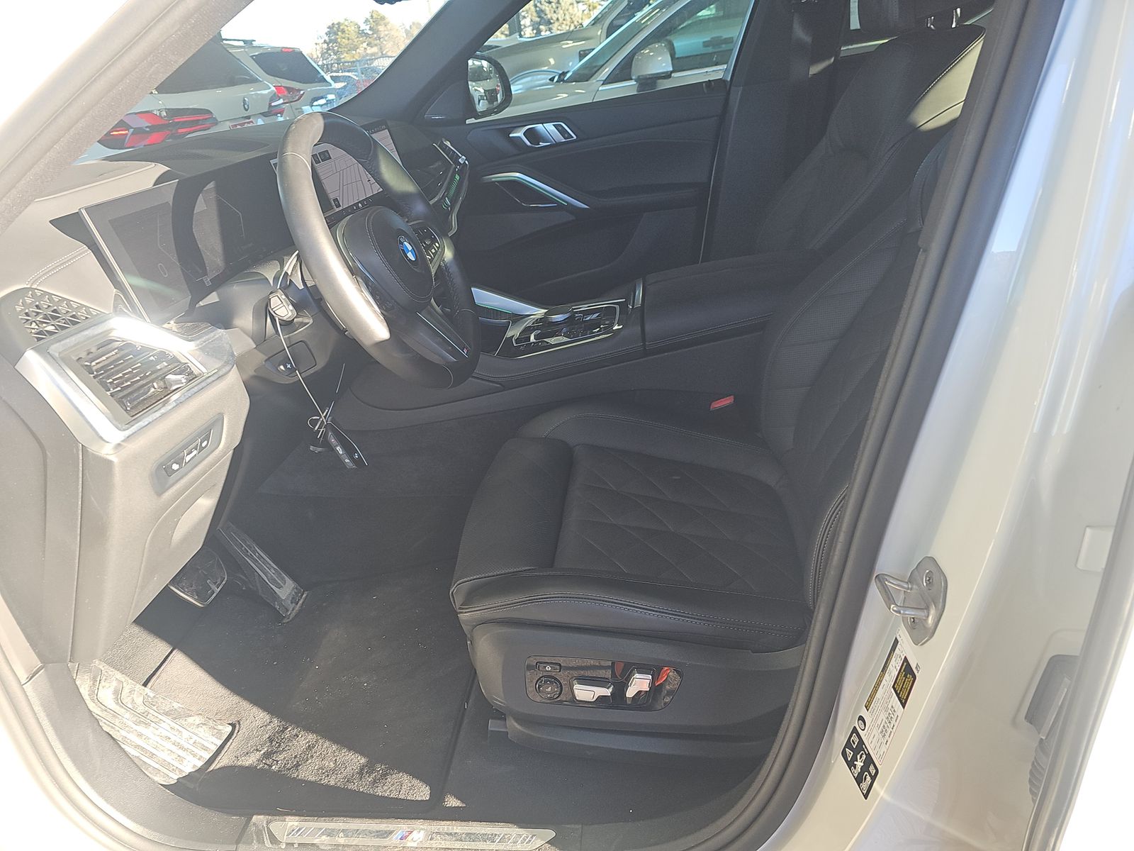 2026 BMW X6 xDrive40i AWD