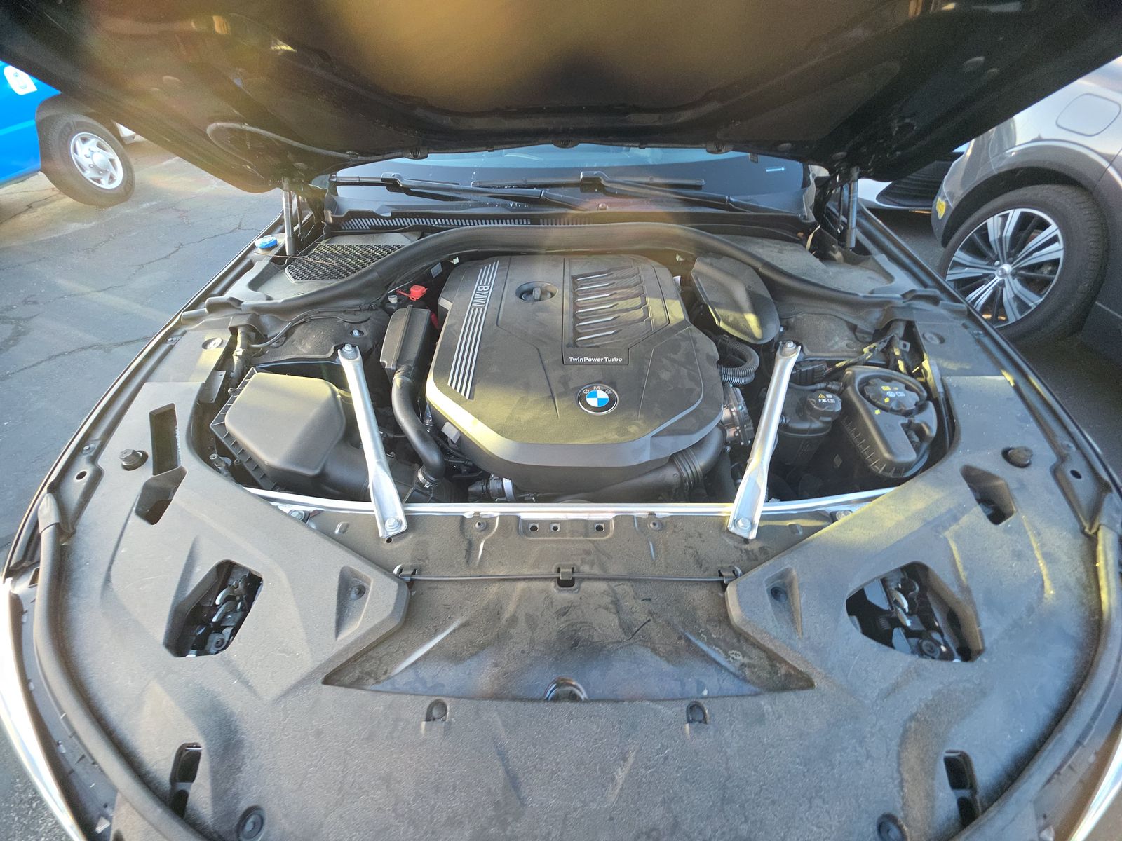 2025 BMW 8 Series 840i xDrive AWD