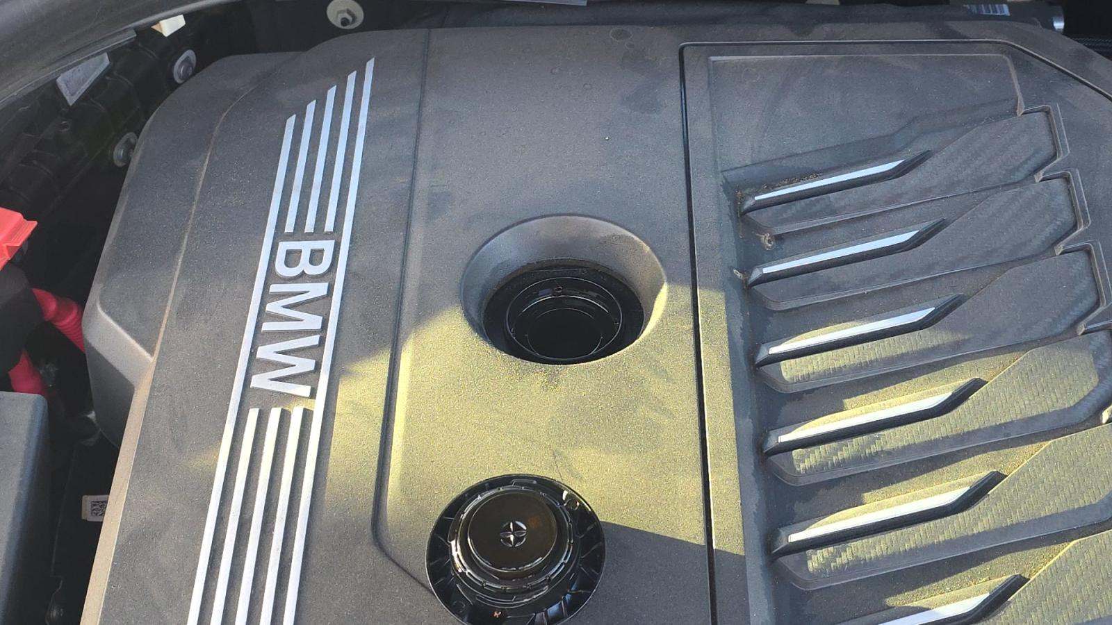 2025 BMW 8 Series 840i xDrive AWD