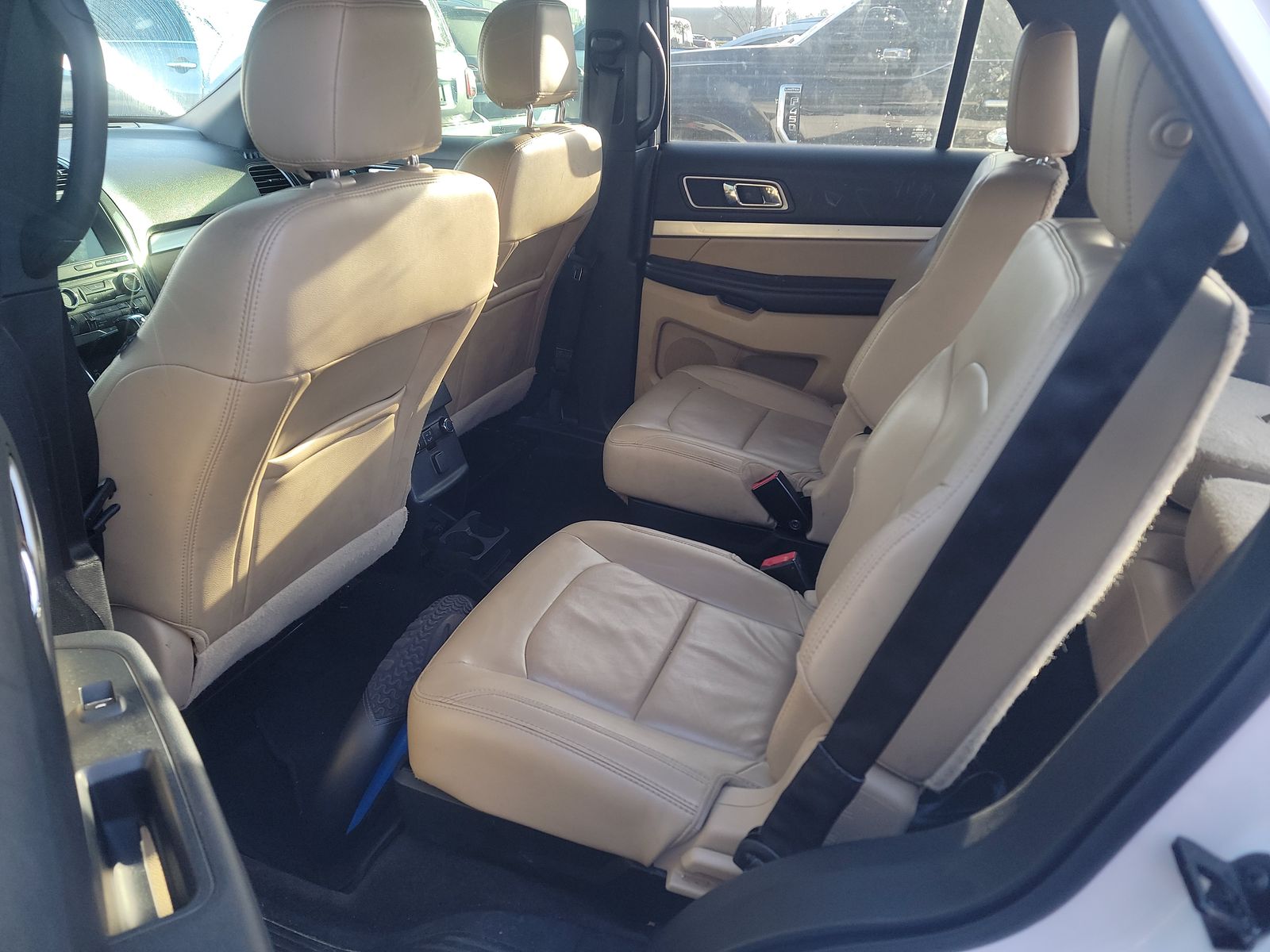 2017 Ford Explorer XLT FWD