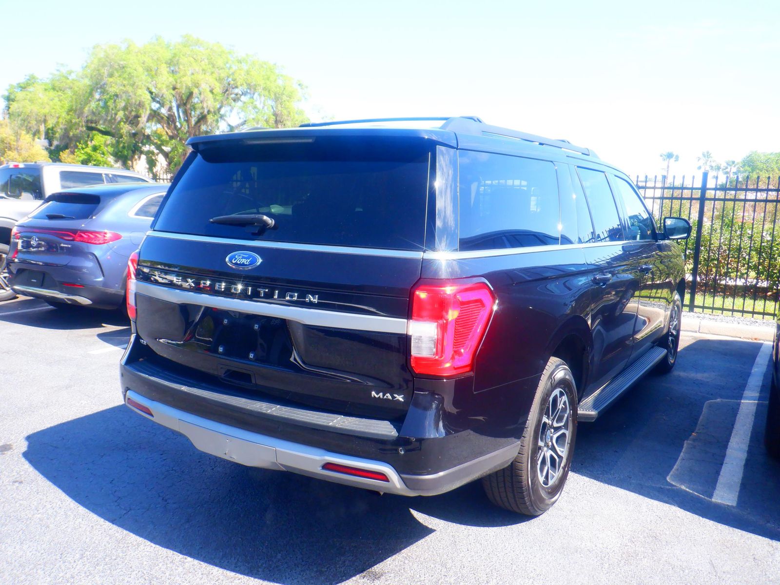 FORD EXPEDITION MAX - 3