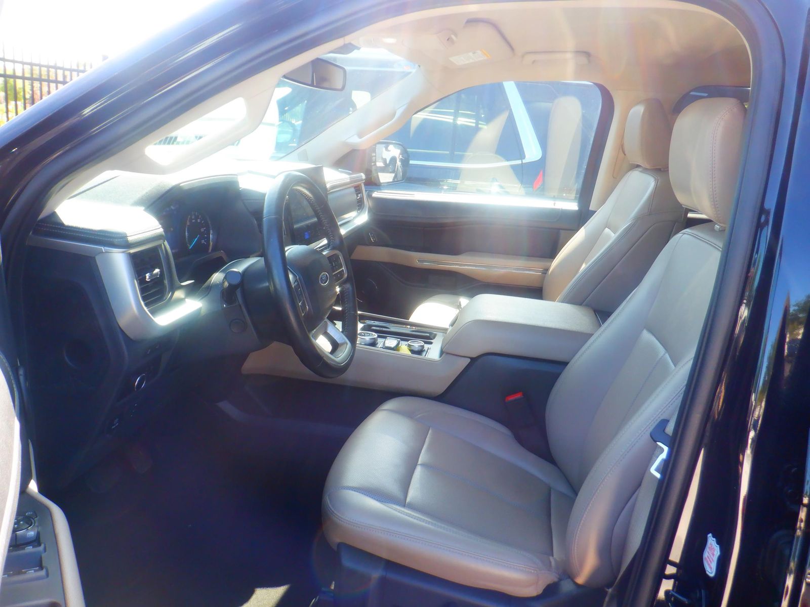 FORD EXPEDITION MAX - 4