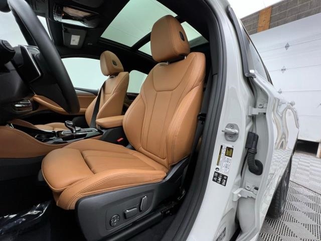 2025 BMW X4 xDrive30i AWD