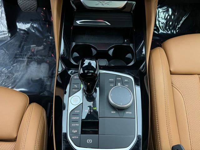 2025 BMW X4 xDrive30i AWD