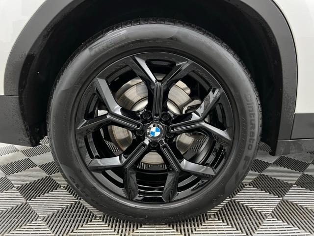 2025 BMW X4 xDrive30i AWD