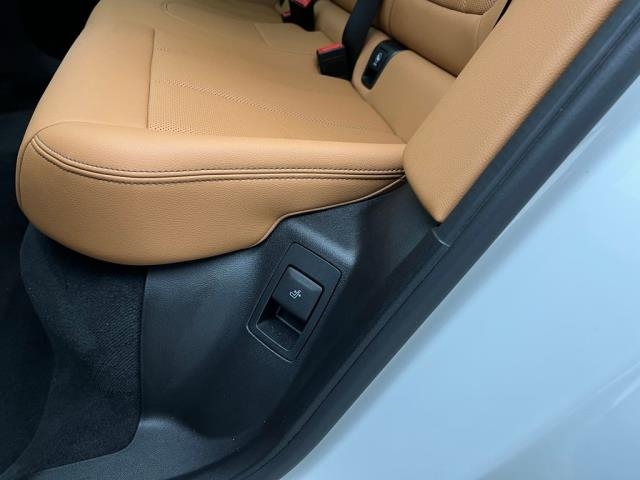 2025 BMW X4 xDrive30i AWD