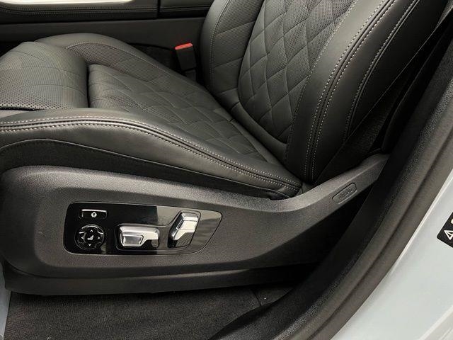 2026 BMW X5 xDrive40i AWD