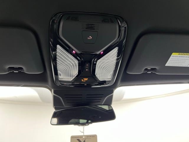 2025 BMW X5 xDrive40i AWD