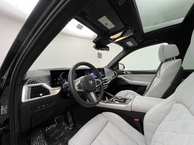2025 BMW X5 xDrive40i AWD