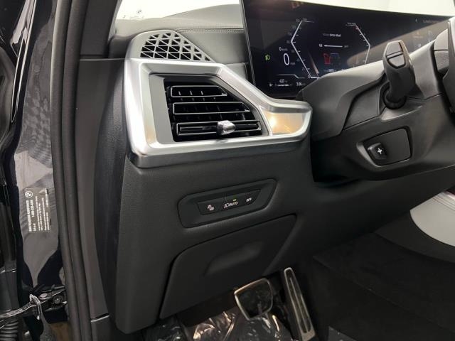 2025 BMW X5 xDrive40i AWD