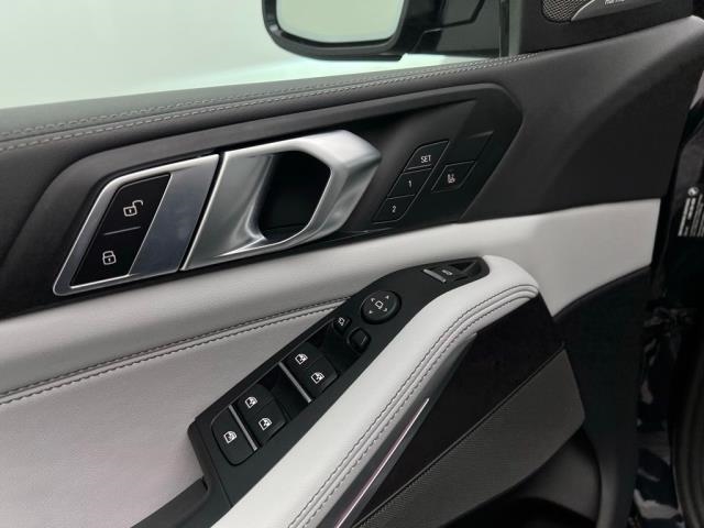 2025 BMW X5 xDrive40i AWD