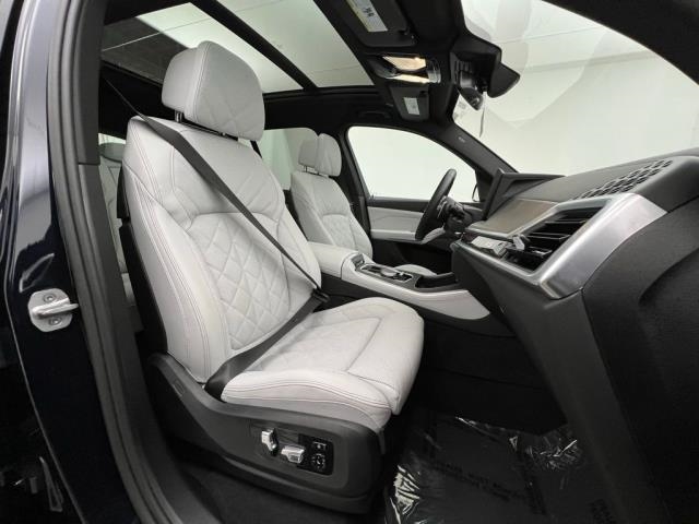 2025 BMW X5 xDrive40i AWD