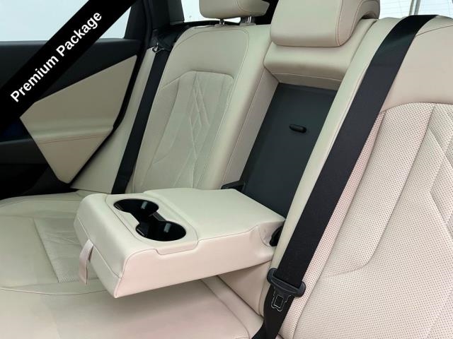 2025 BMW X3 xDrive30i AWD