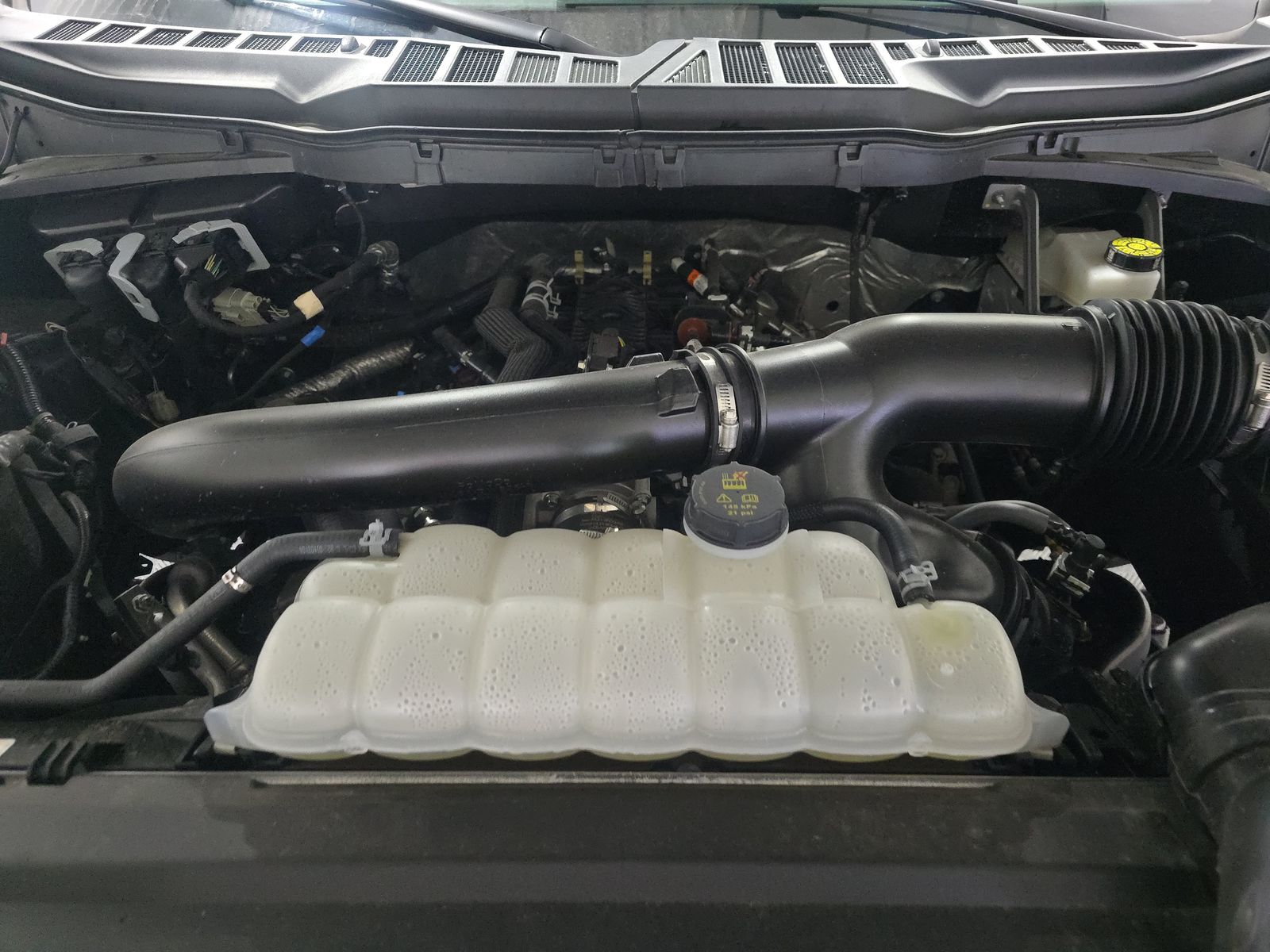 2025 Ford F-150 XLT AWD