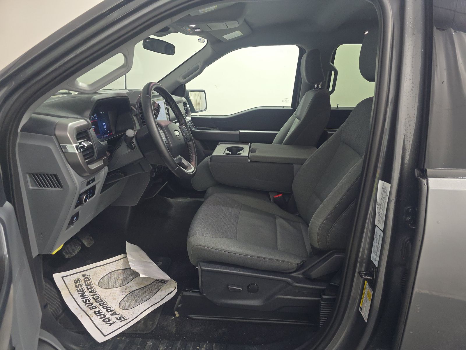 2025 Ford F-150 XLT AWD