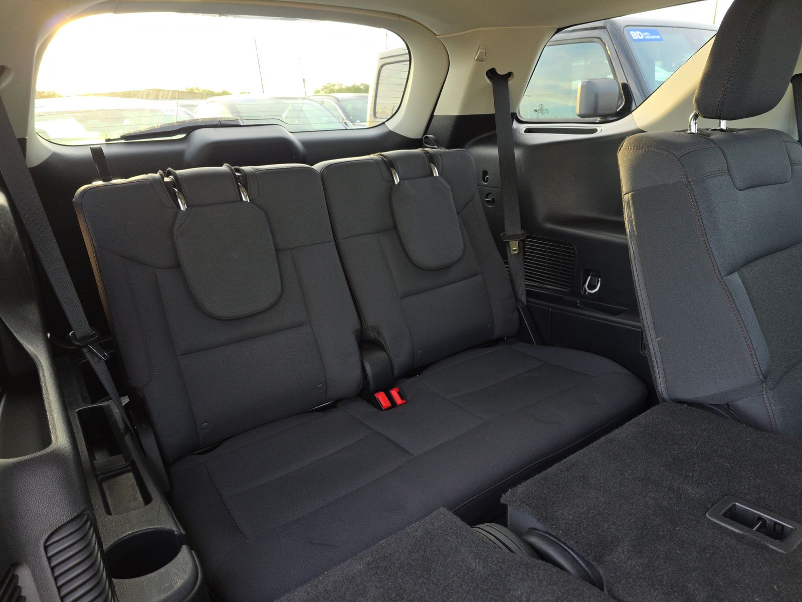 2025 Ford Explorer Active RWD