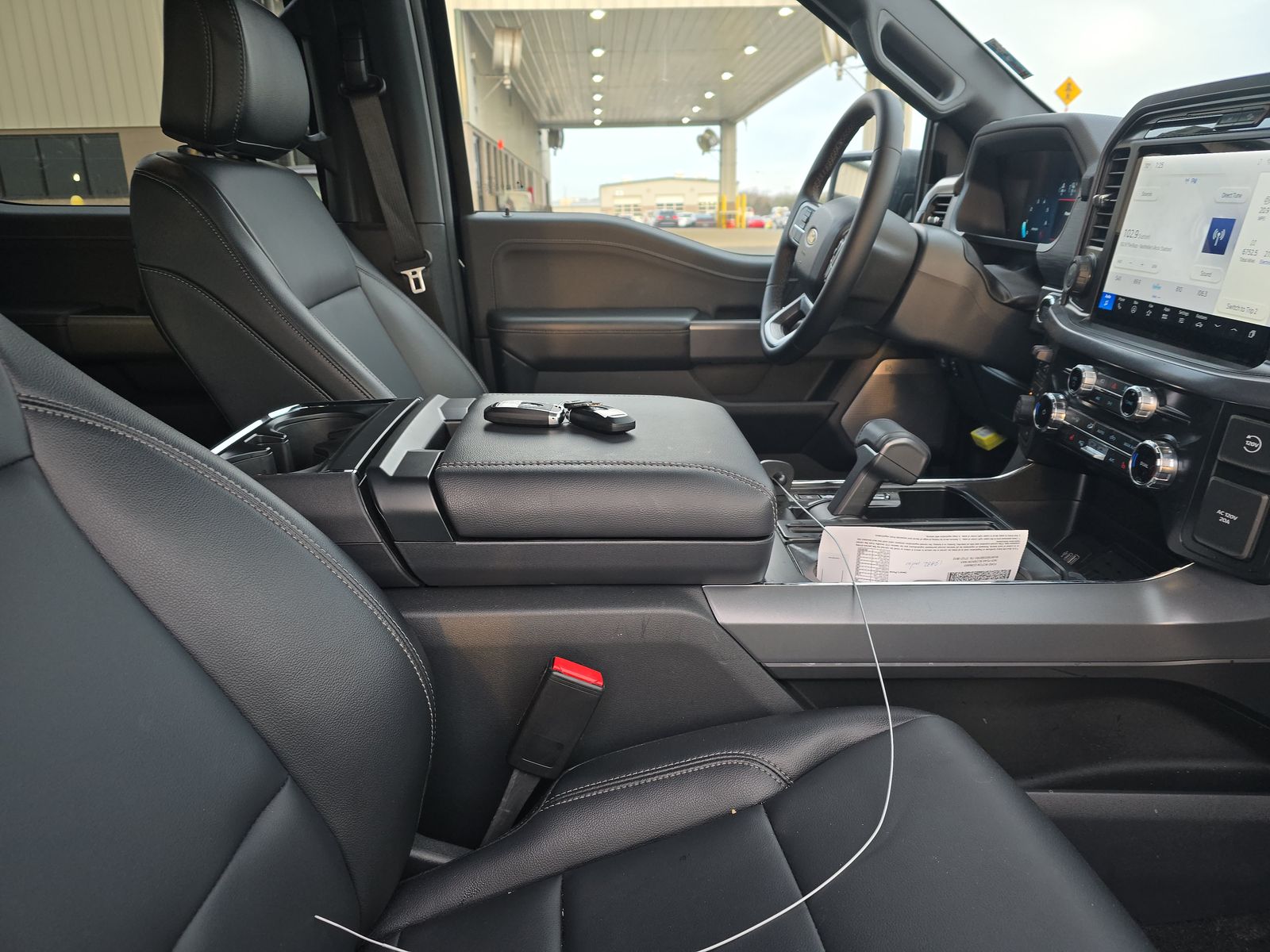 2025 Ford F-150 Hybrid XLT AWD