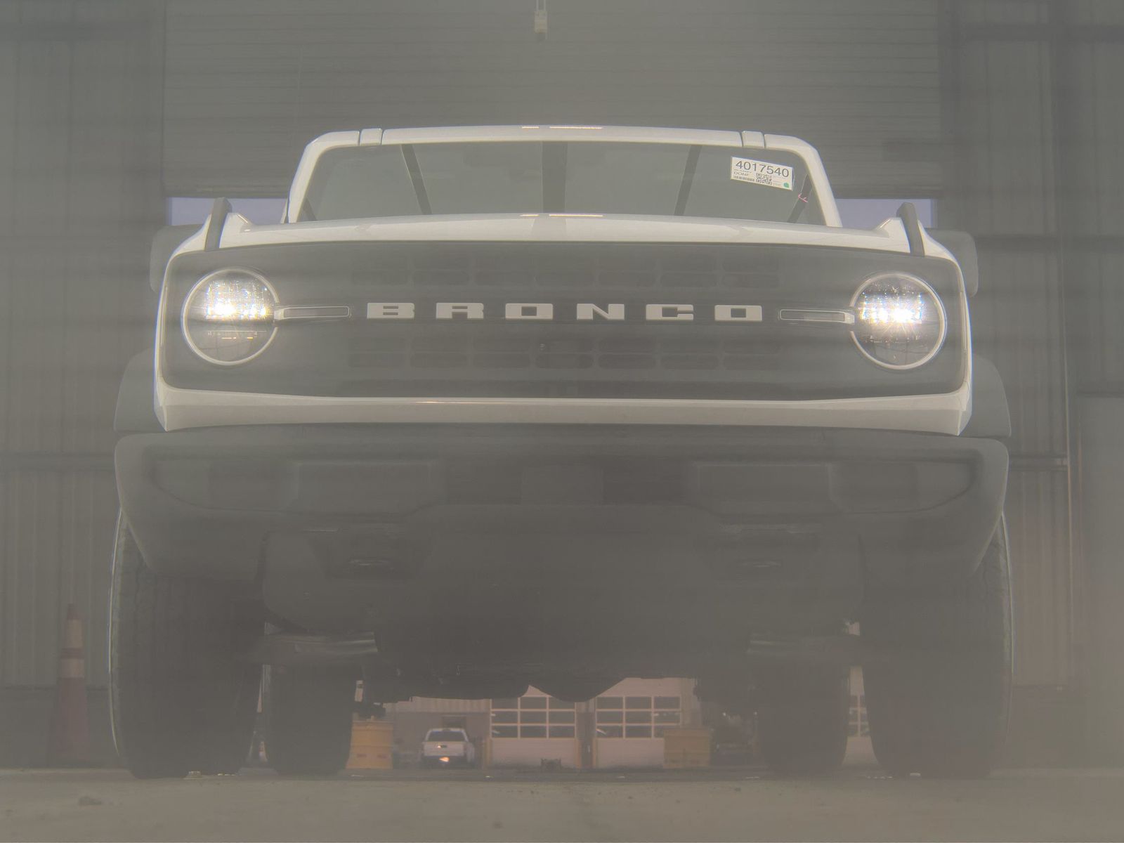 FORD BRONCO - 4