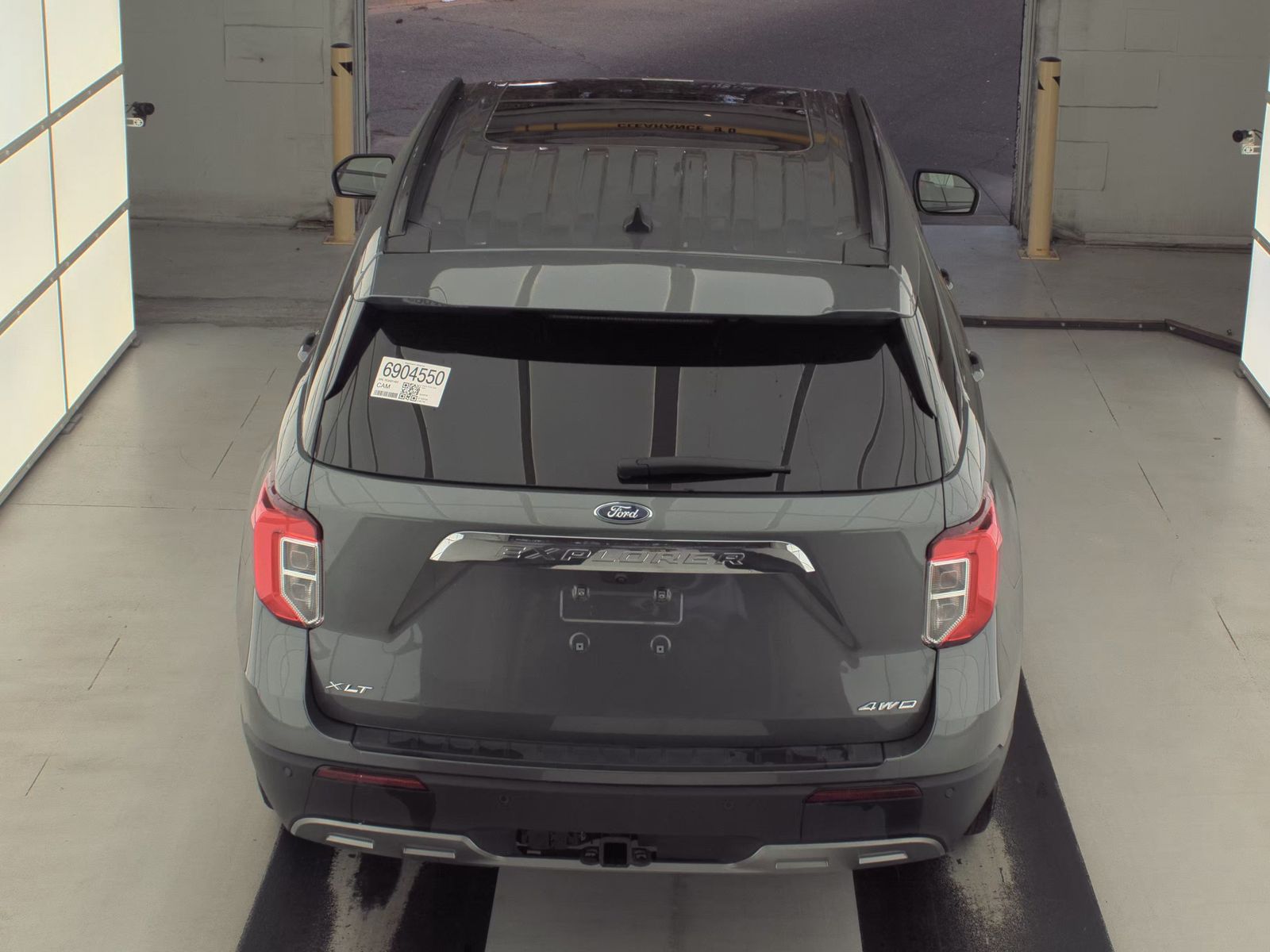 2024 Ford Explorer XLT AWD