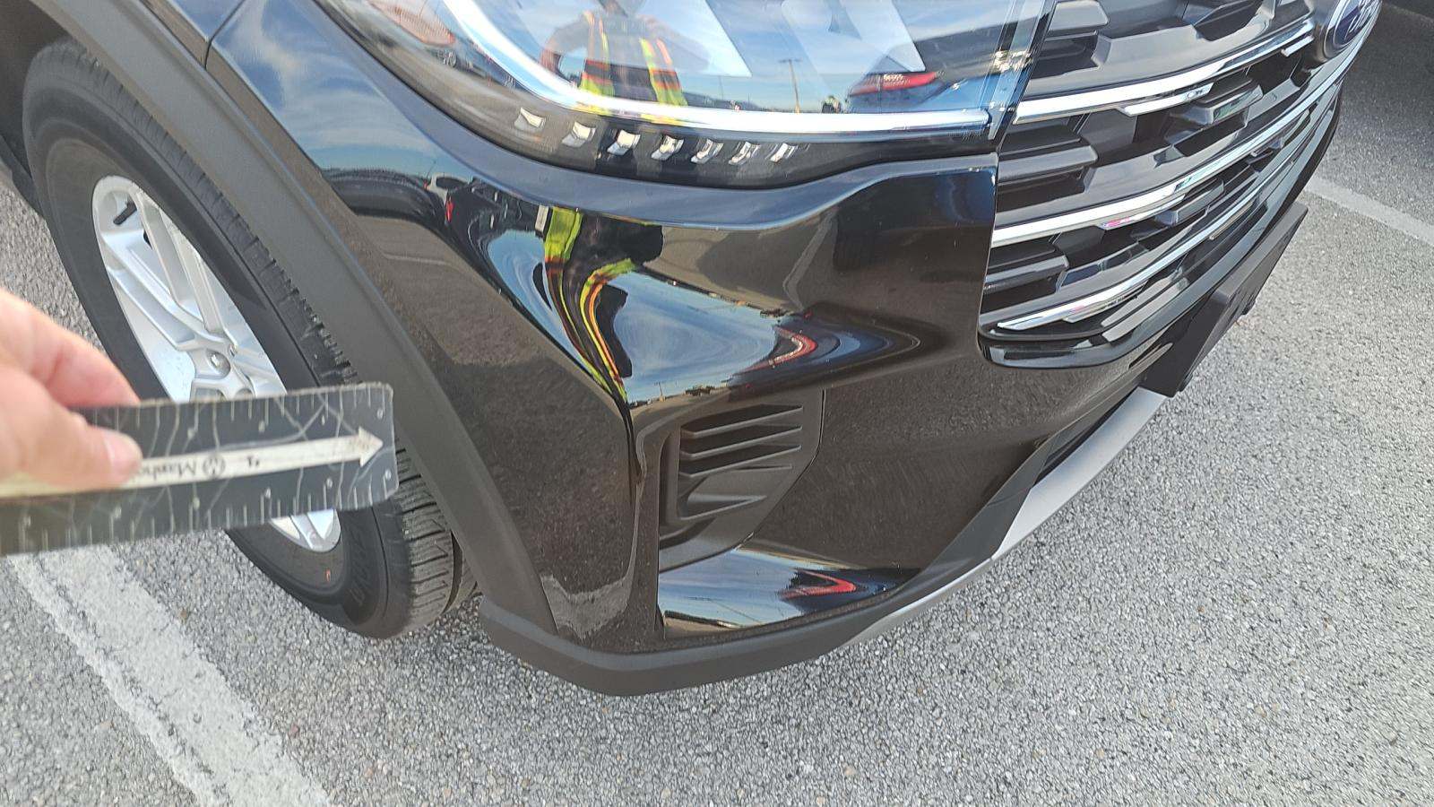 2025 Ford Explorer Active RWD