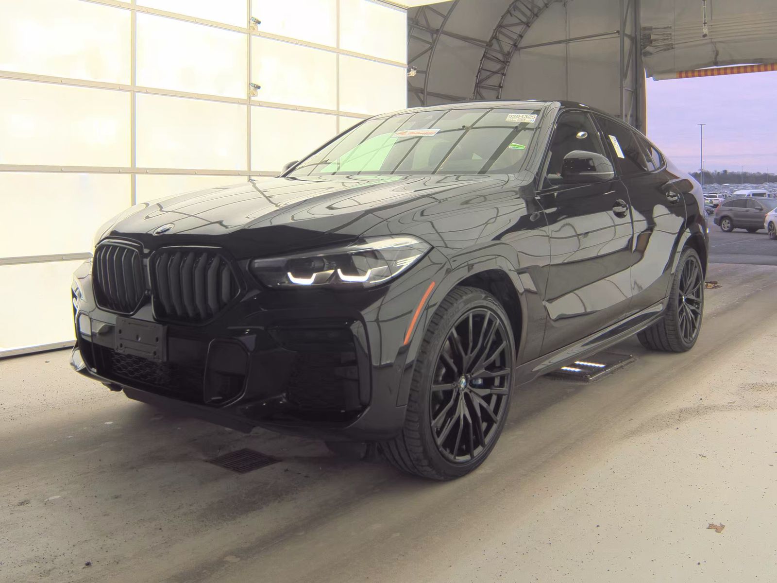 2022 BMW X6 xDrive40i AWD
