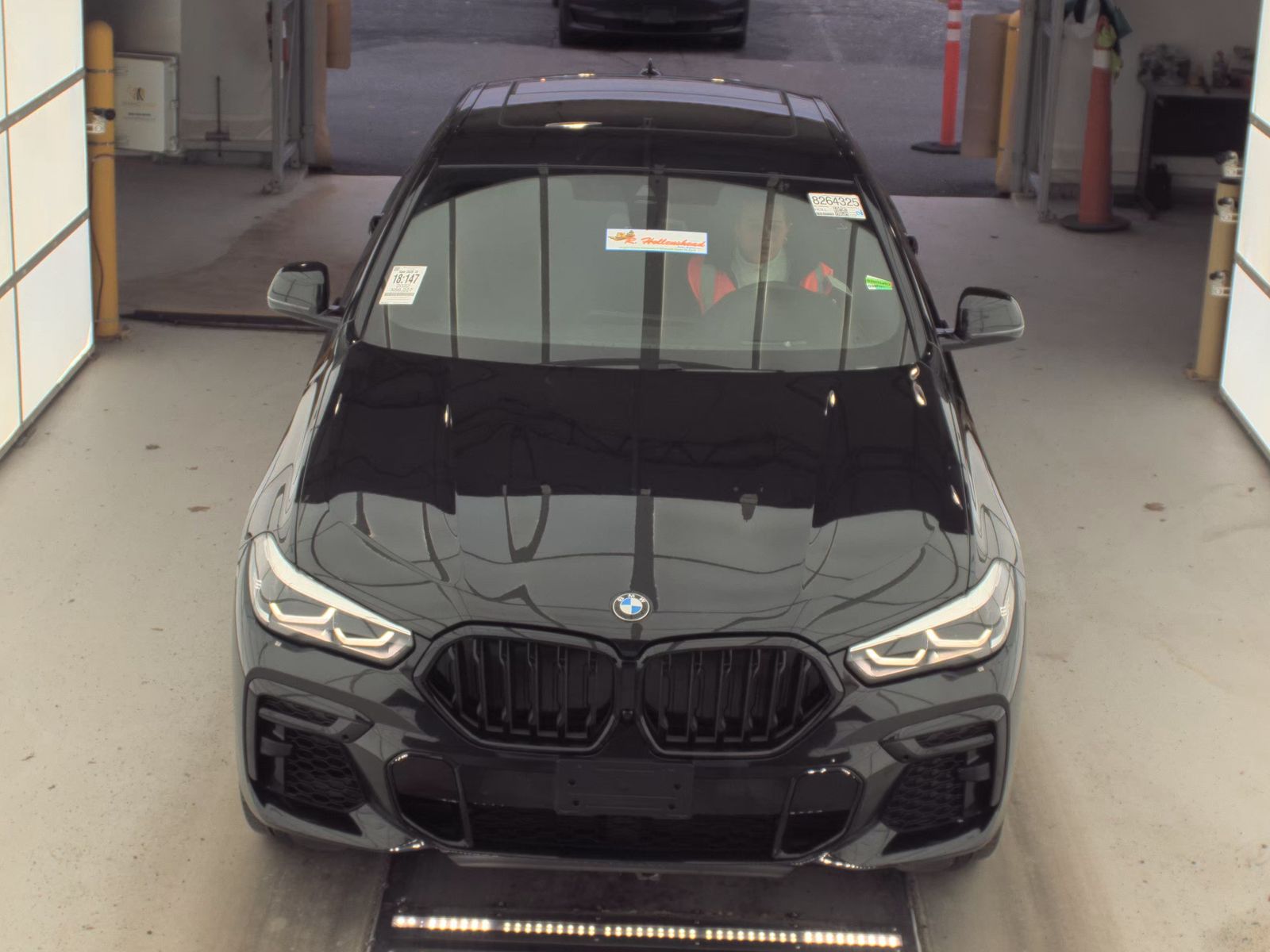 2022 BMW X6 xDrive40i AWD