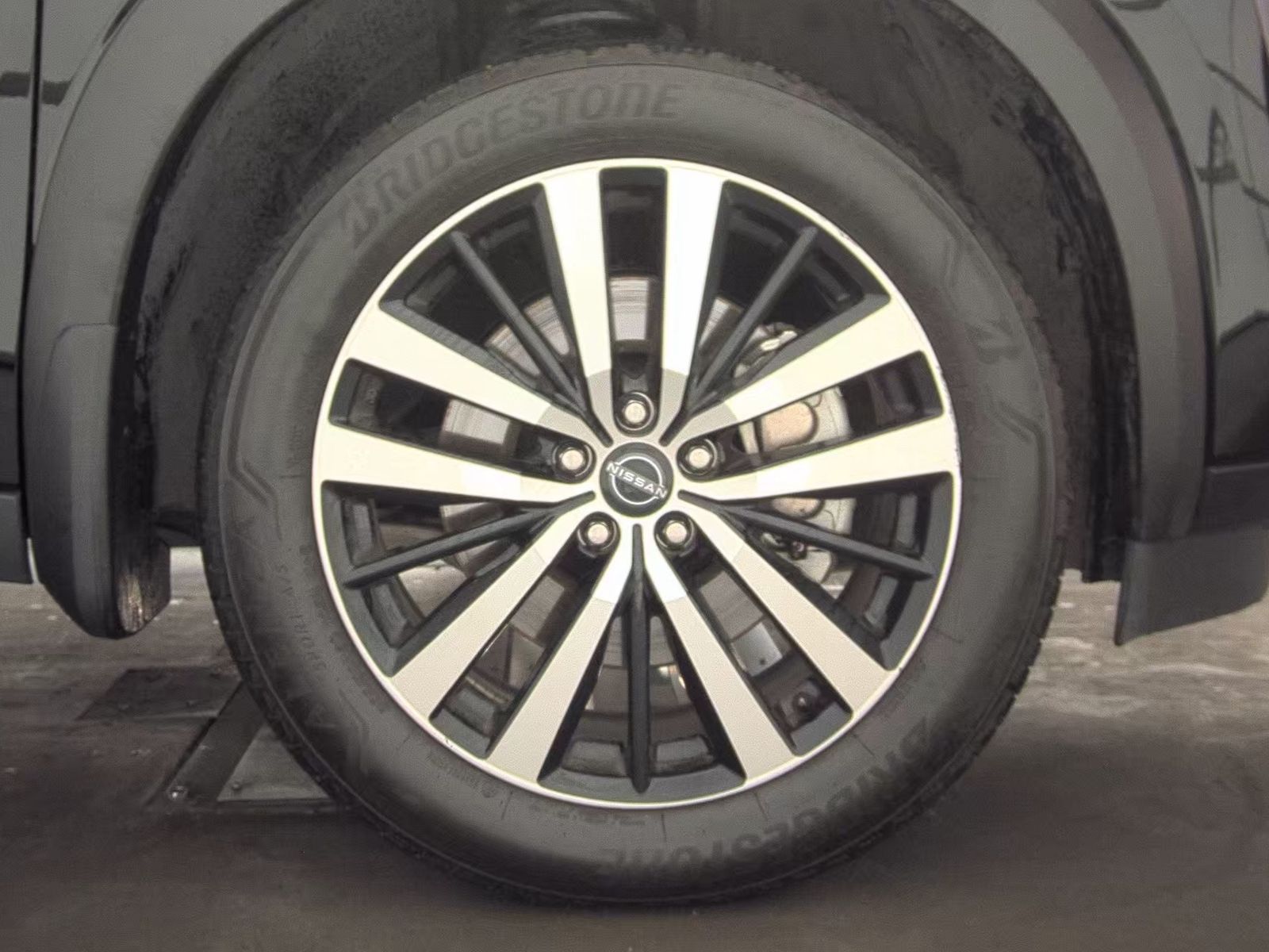 2025 Nissan Pathfinder Platinum AWD