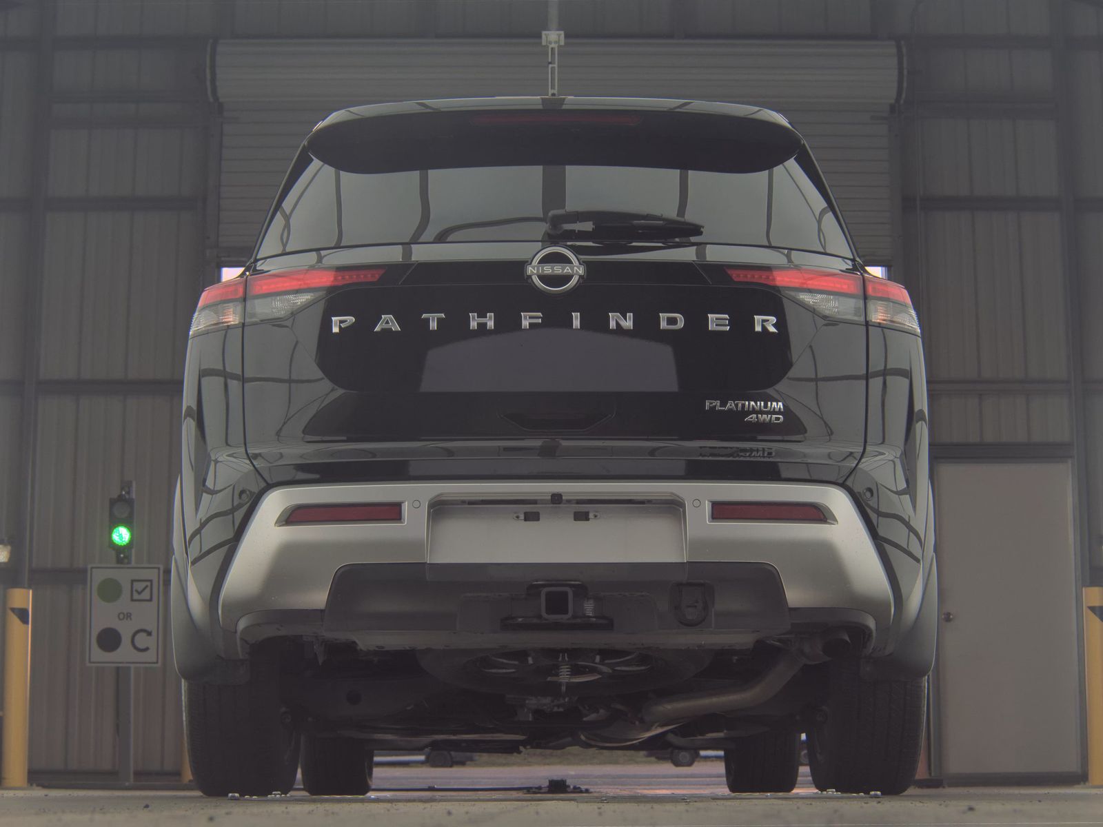 2025 Nissan Pathfinder Platinum AWD