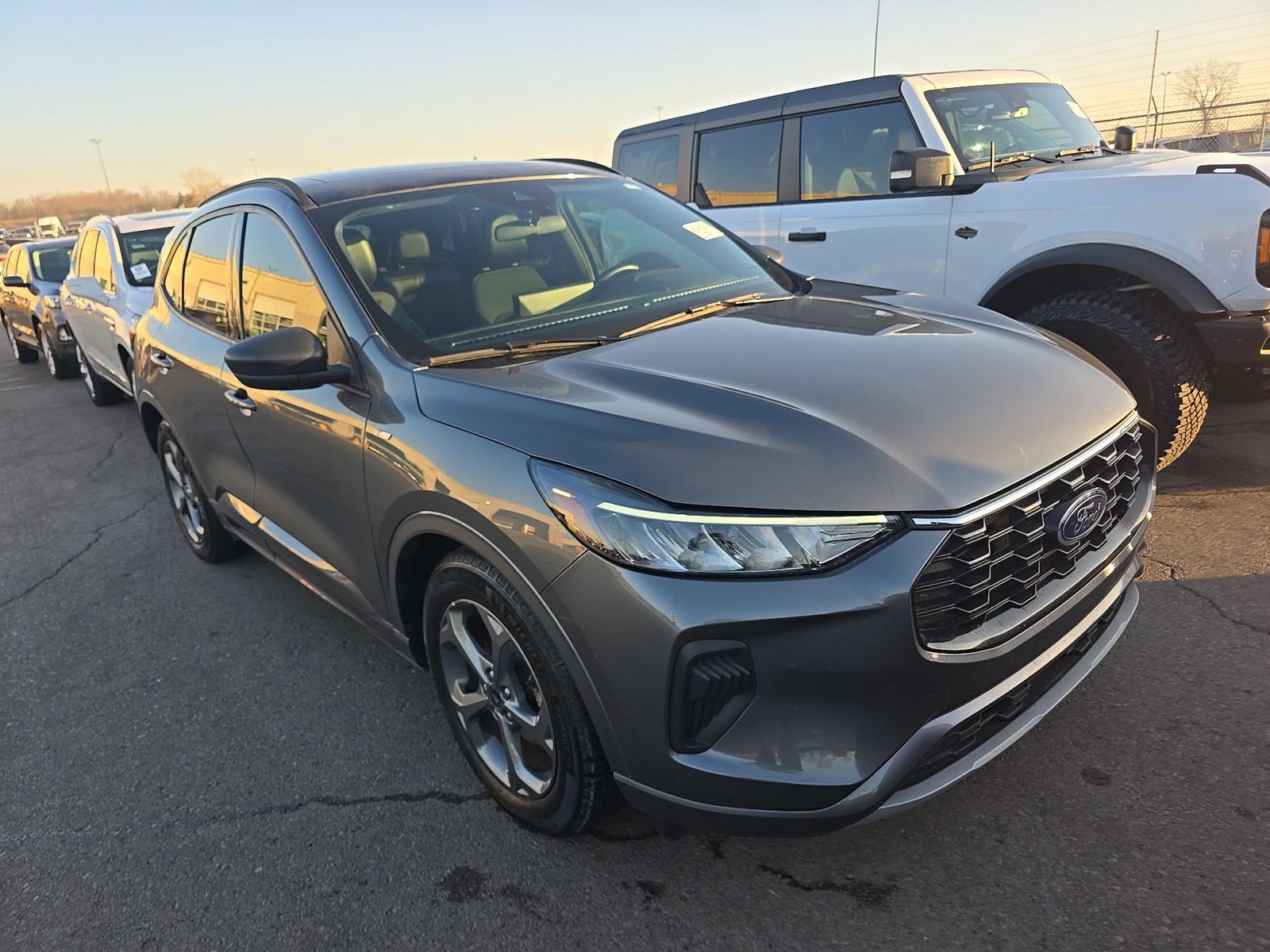 2023 Ford Escape ST-Line FWD