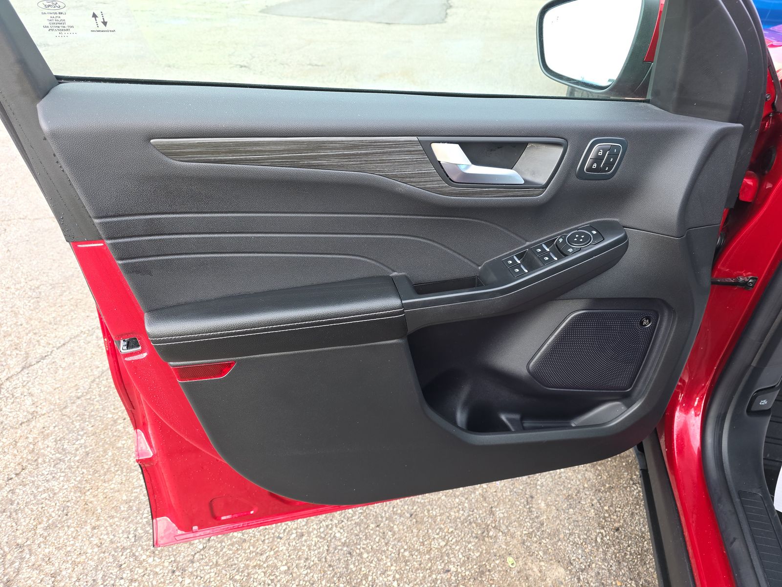 2024 Ford Escape Platinum AWD