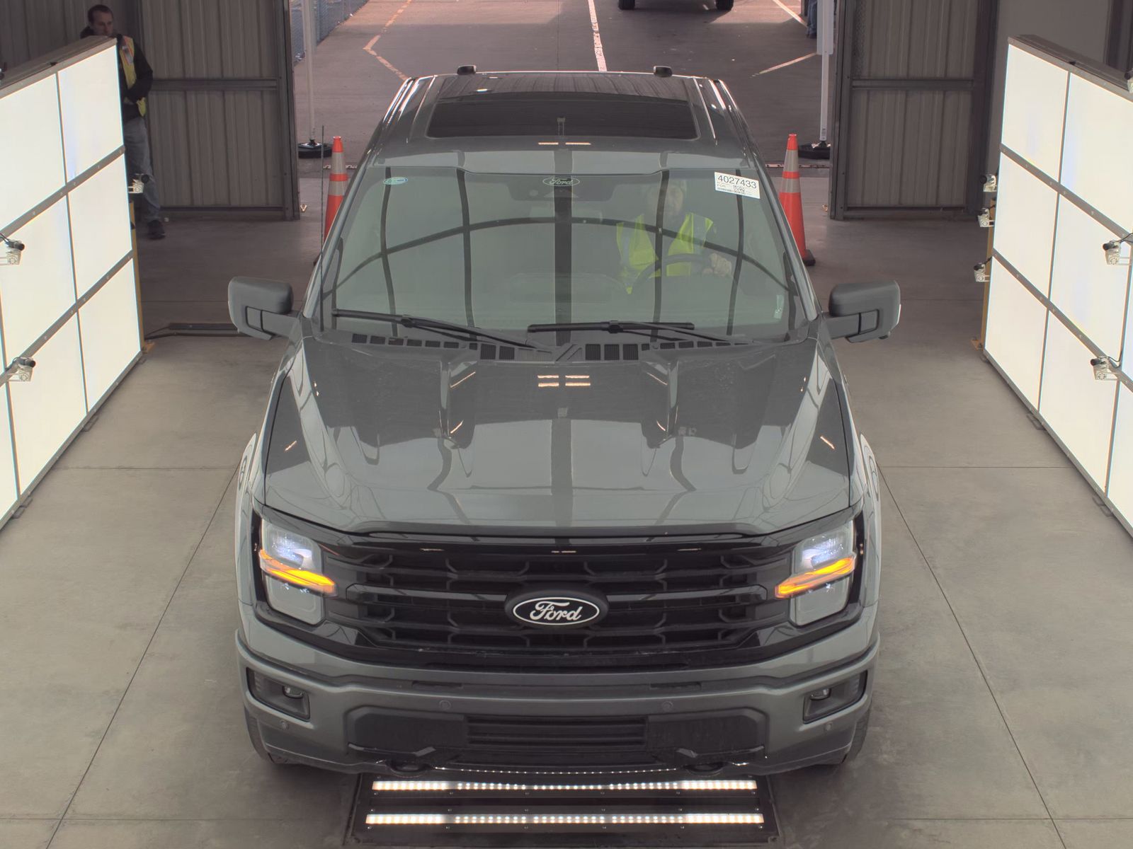 2025 Ford F-150 XLT AWD