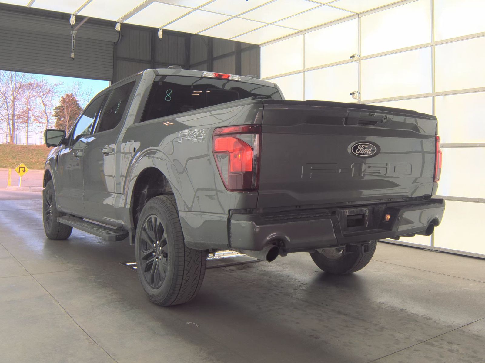 2025 Ford F-150 XLT AWD