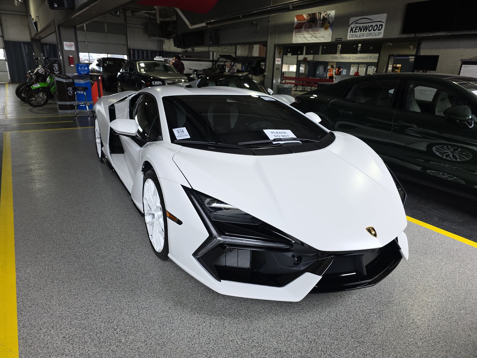 2024 Lamborghini Revuelto Base AWD